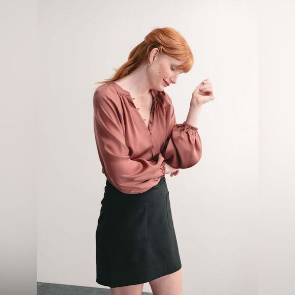 Darling Society Button Down Flowy Blouse In sable Size Medium EUC - Picture 3 of 12